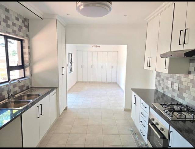 1 BEDROOM PROPERTY TO RENT IN ELDORAIGNE